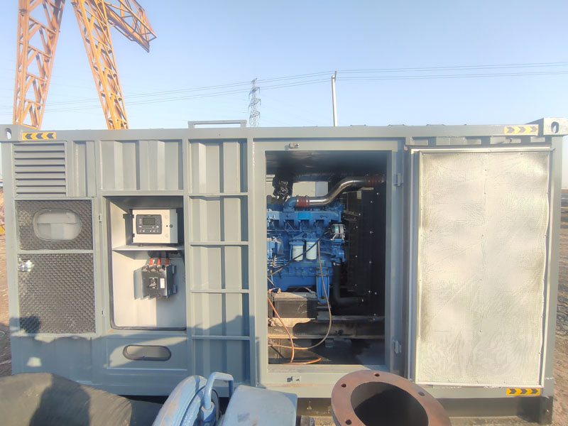 万城镇柴油发电机组的机油多久更换一次比较合适？